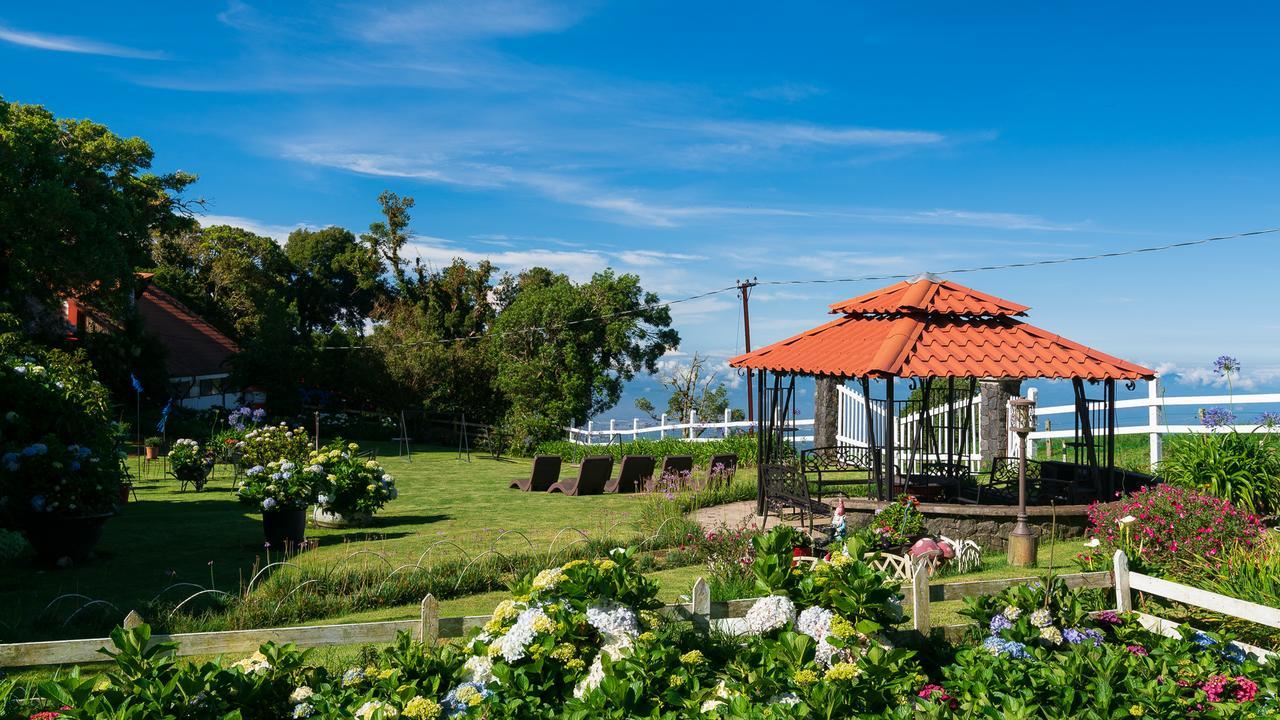 Altura Hotel Poasito Экстерьер фото
